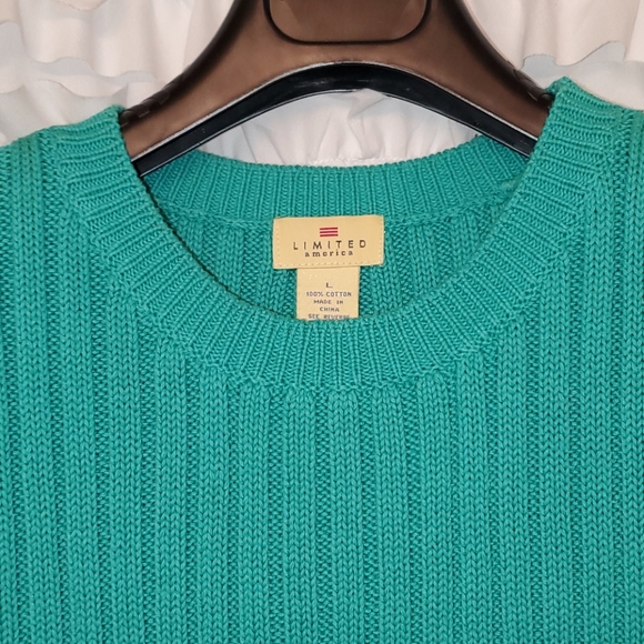 THE LIMITED Sleeveless Sweater Shell - Picture 2 of 5